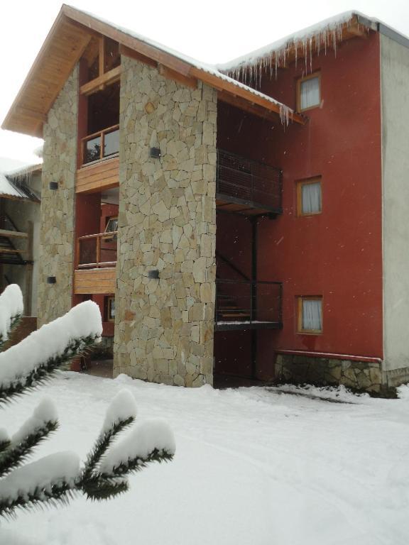 Unquehue Apartamentos Dormis Villa La Angostura Bagian luar foto